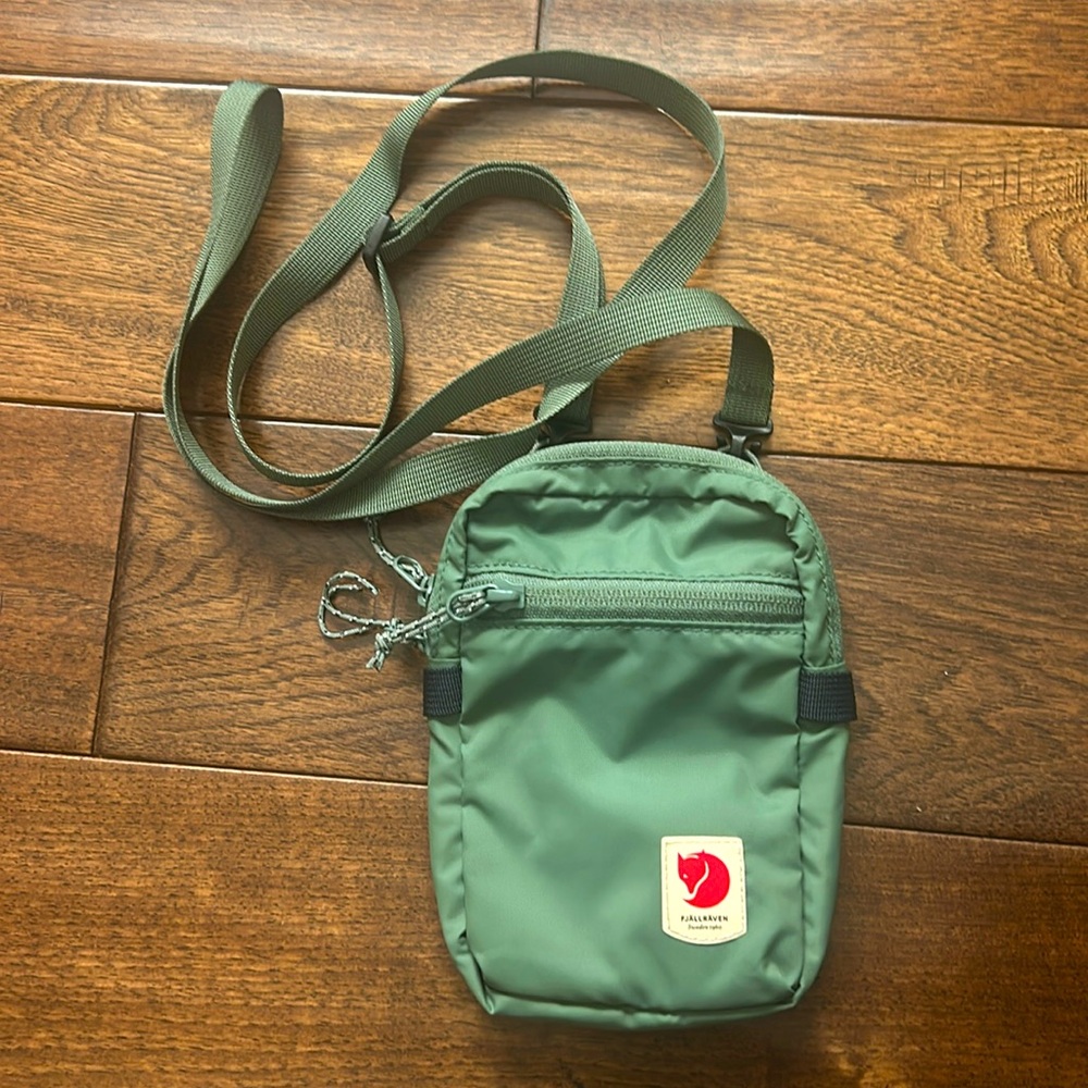Fjallraven High Coast Convertible Crossbody Bag